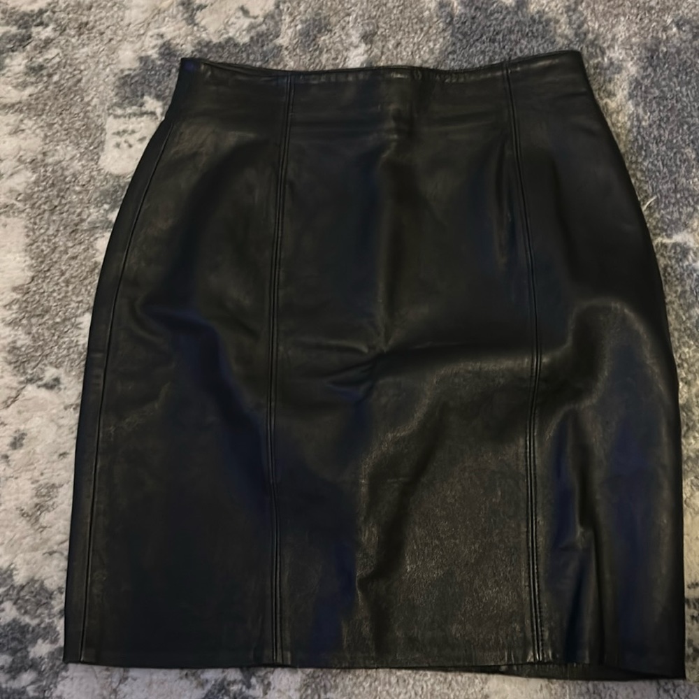 Lillie Rubin leather skirt